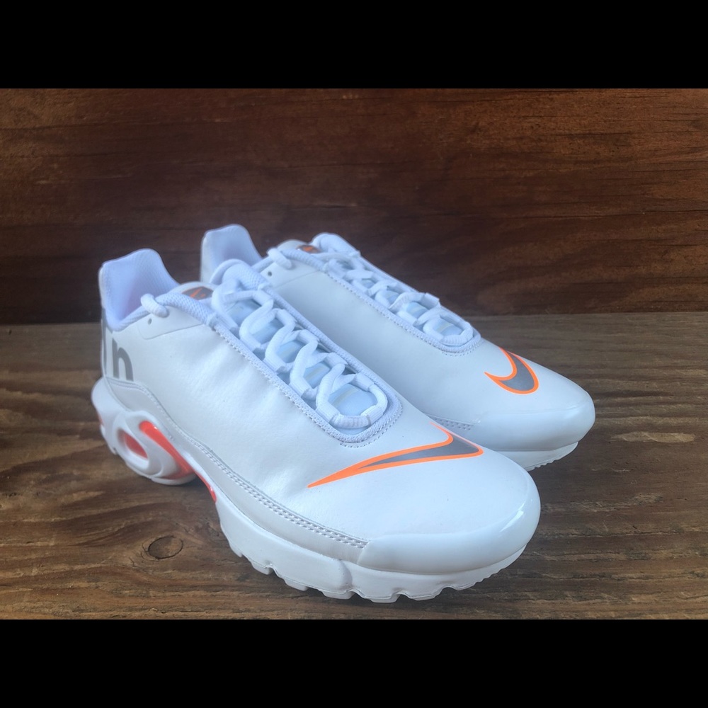 Nike Air Max Plus TN SE GS AR0005-100